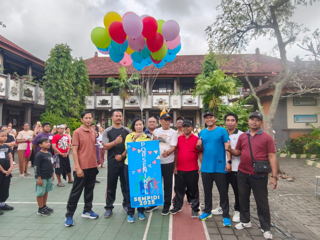 Kegiatan Pemberdayan Kelurahan Sempidi Tahun 2025